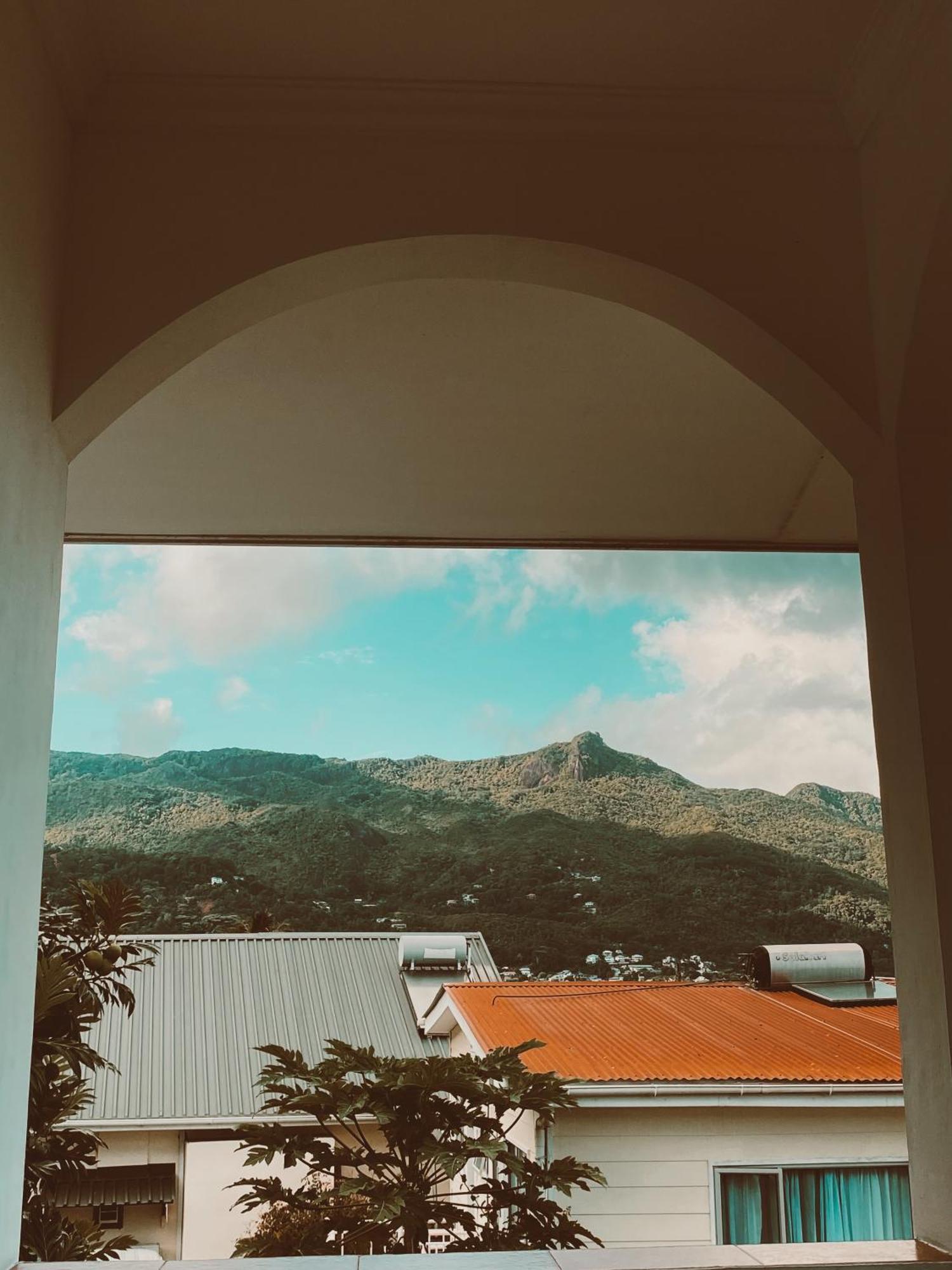 潜水员山林小屋住宿加早餐旅馆 博瓦隆 外观 照片
